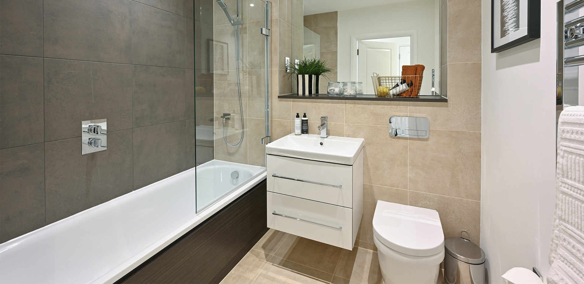 Berkeley, Royal Wells Park, Apartments, Interior, Bathroom