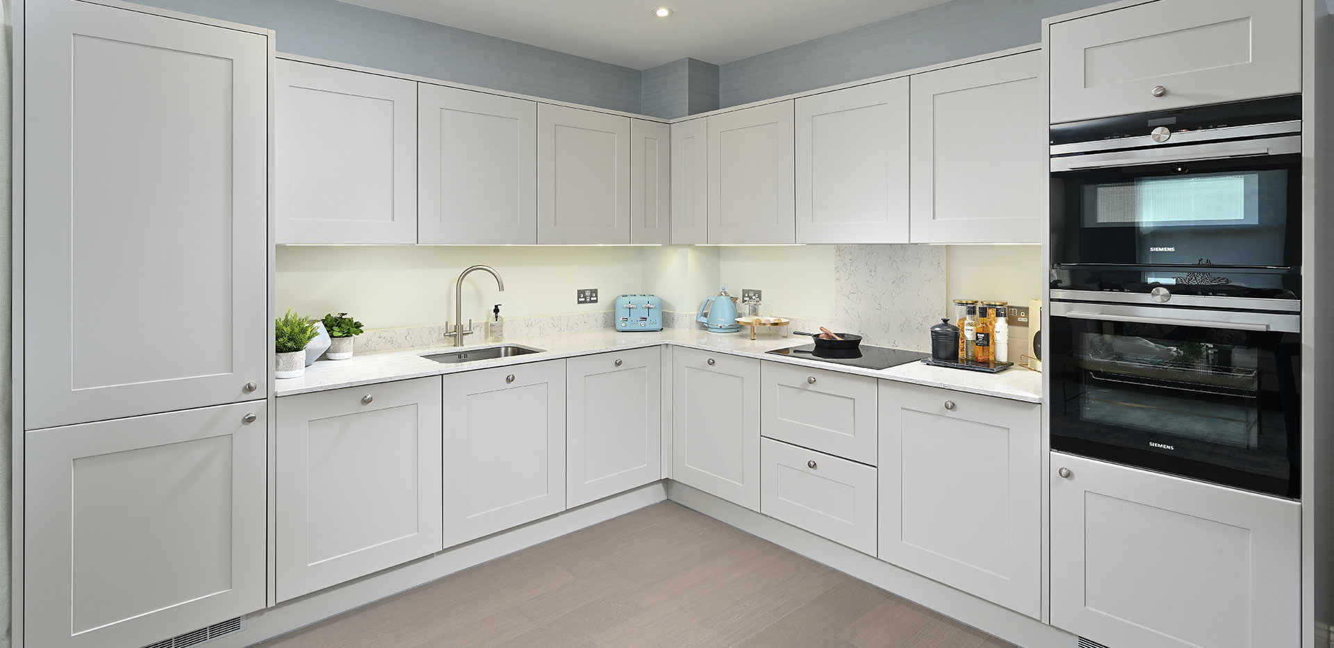 Berkeley, Quinton Court, Interior, Kitchen