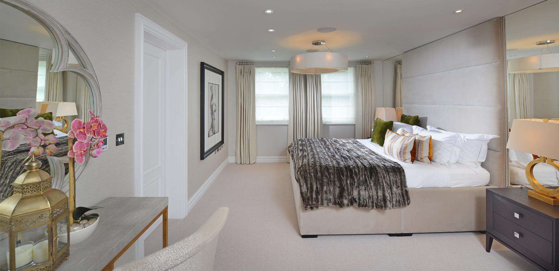 Berkeley, Marryat Place, Bedroom 1, Interior