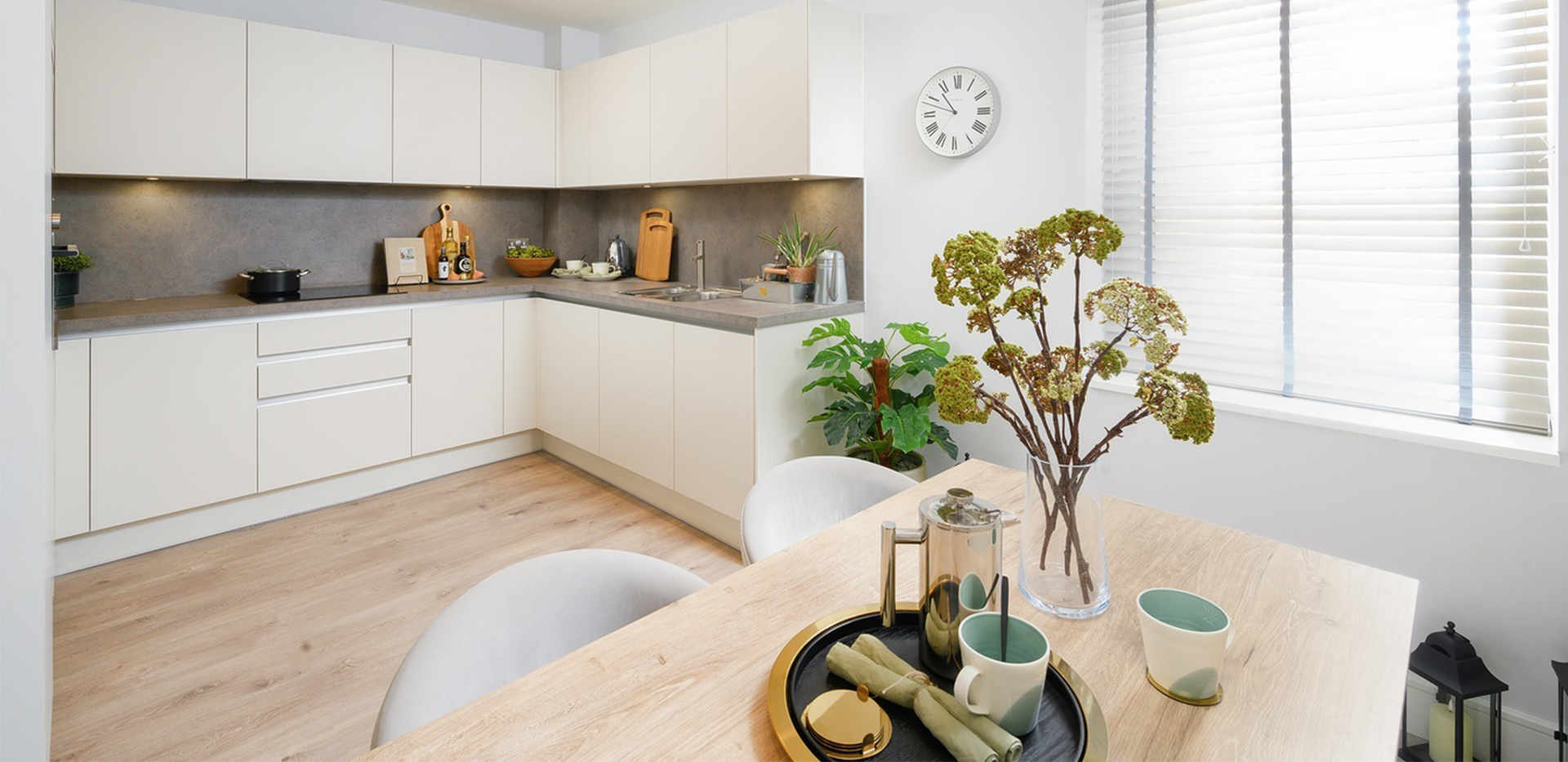 St William, Courtyard Gardens, Showhome, Interior, Kitchen / Dining