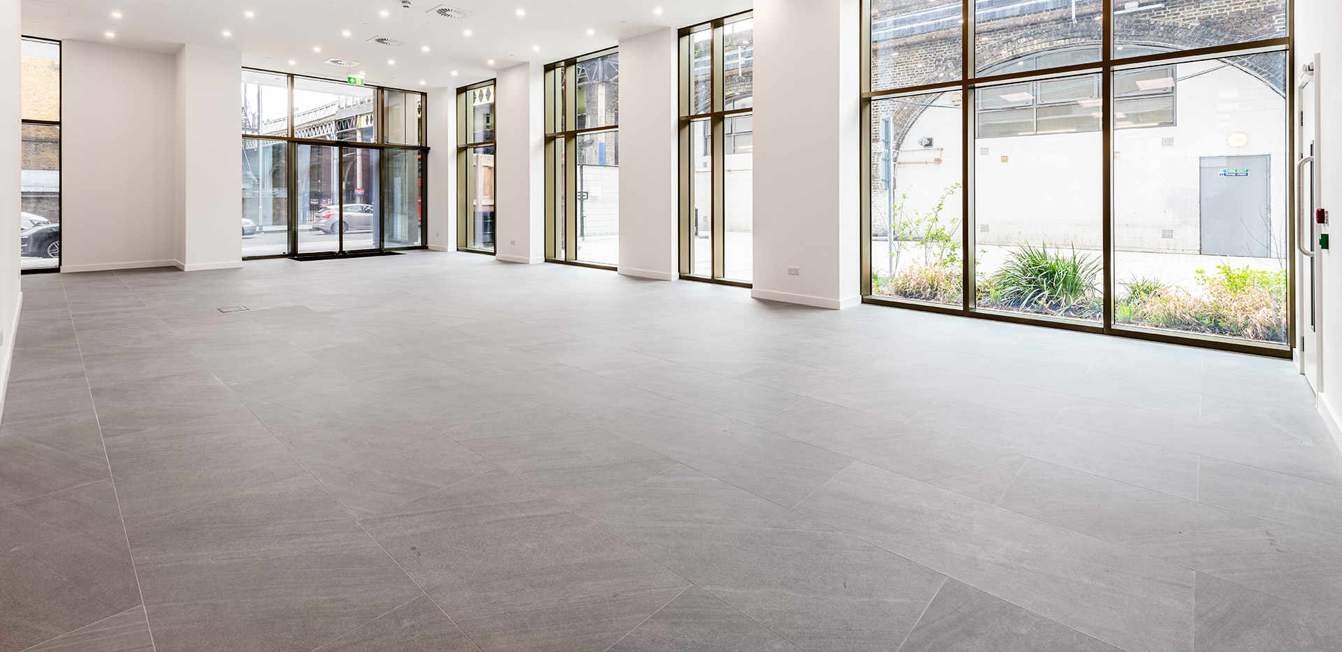 St William, Prince of Wales Drive, Commercial Units, Unit J2, Interior