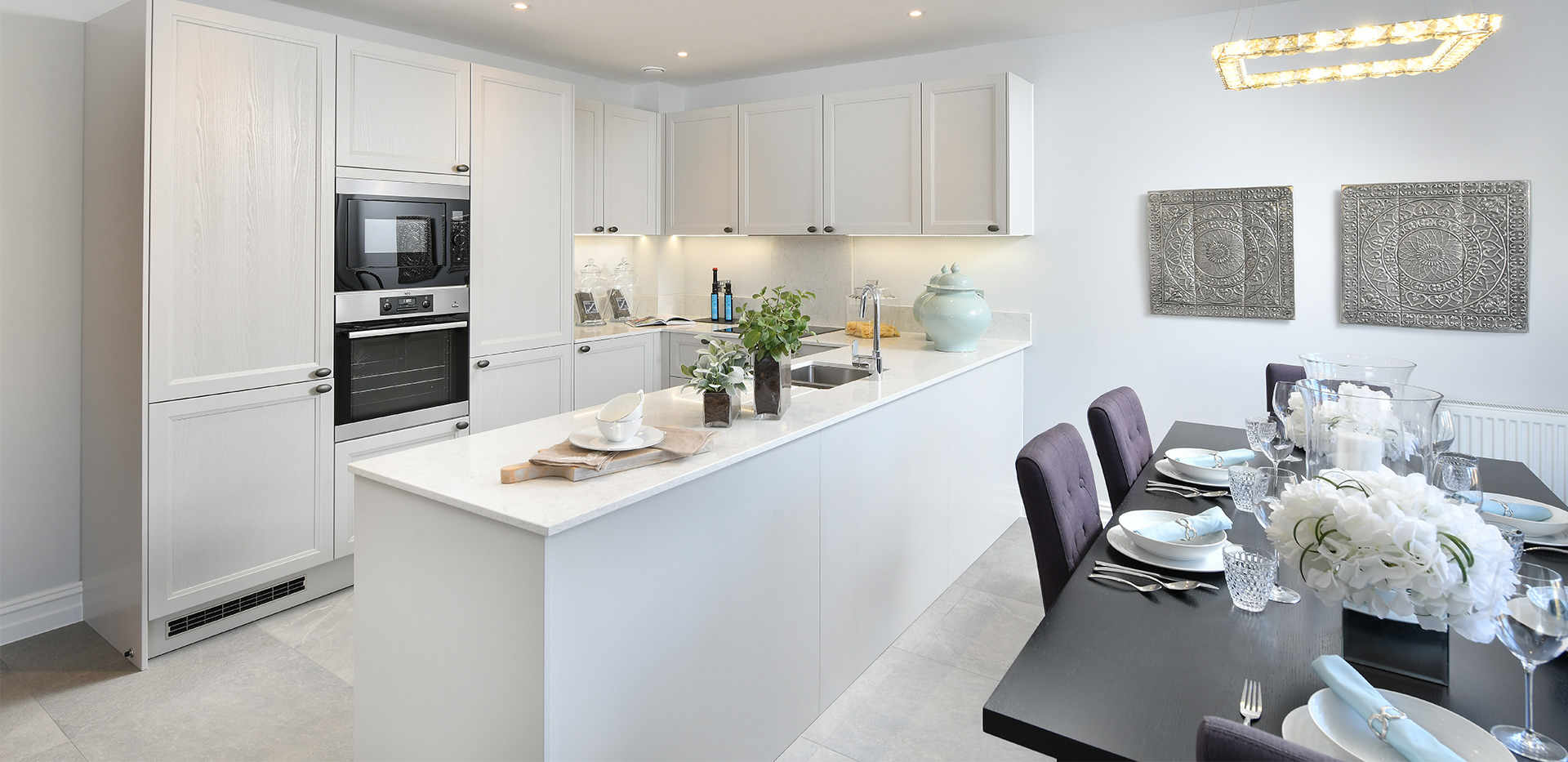 Berkeley, Edenbrook Village, Interior, Kitchen / Dining