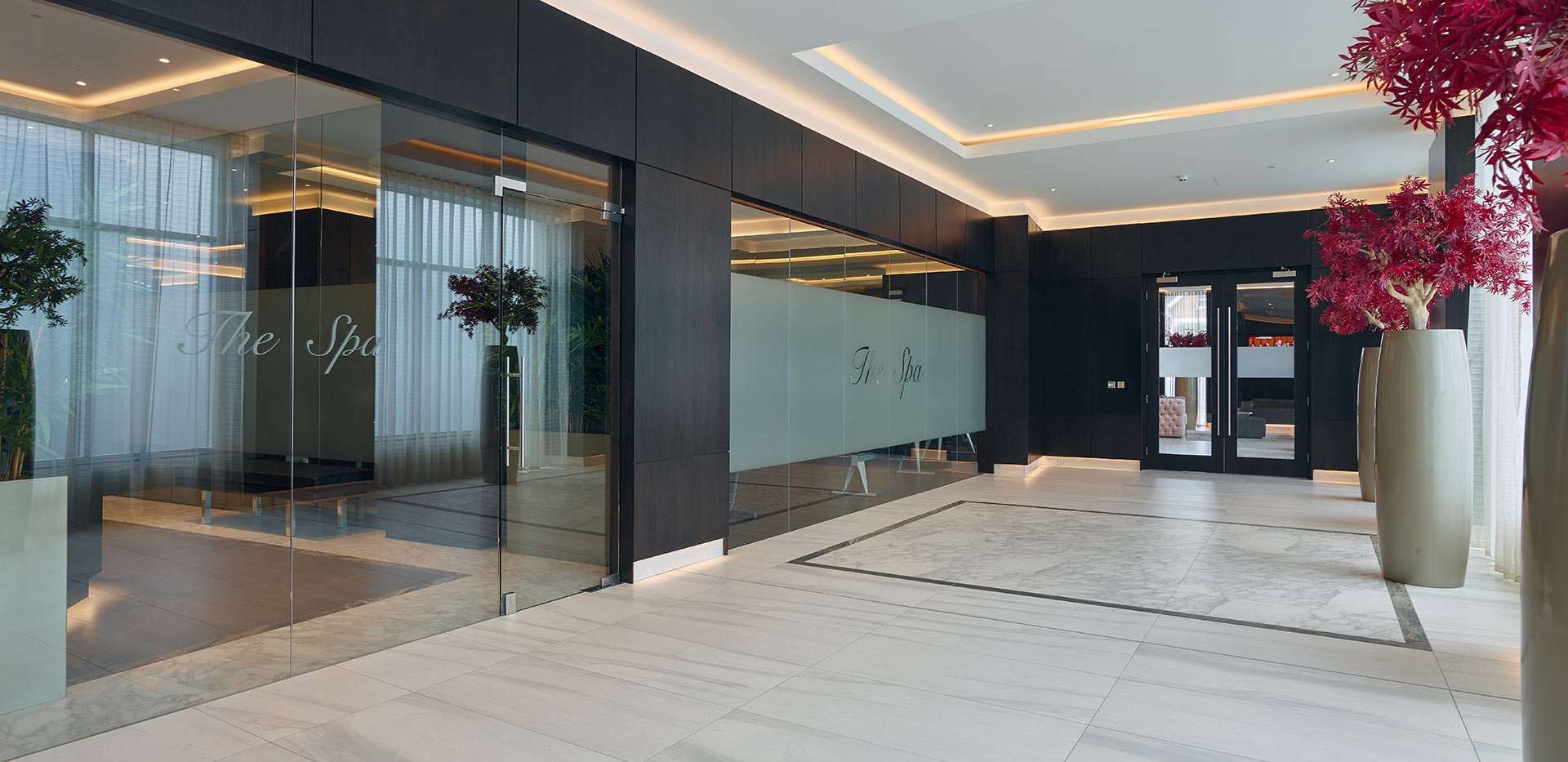 St George, Dickens Yard, The Spa