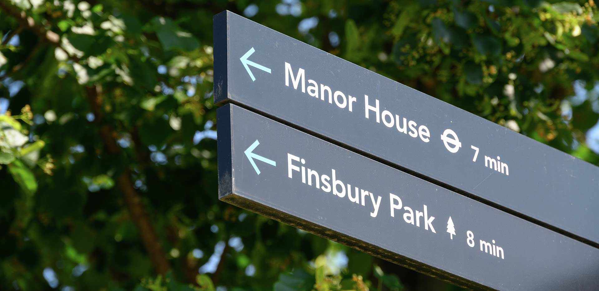 Berkeley, Woodberry Down, Local Area