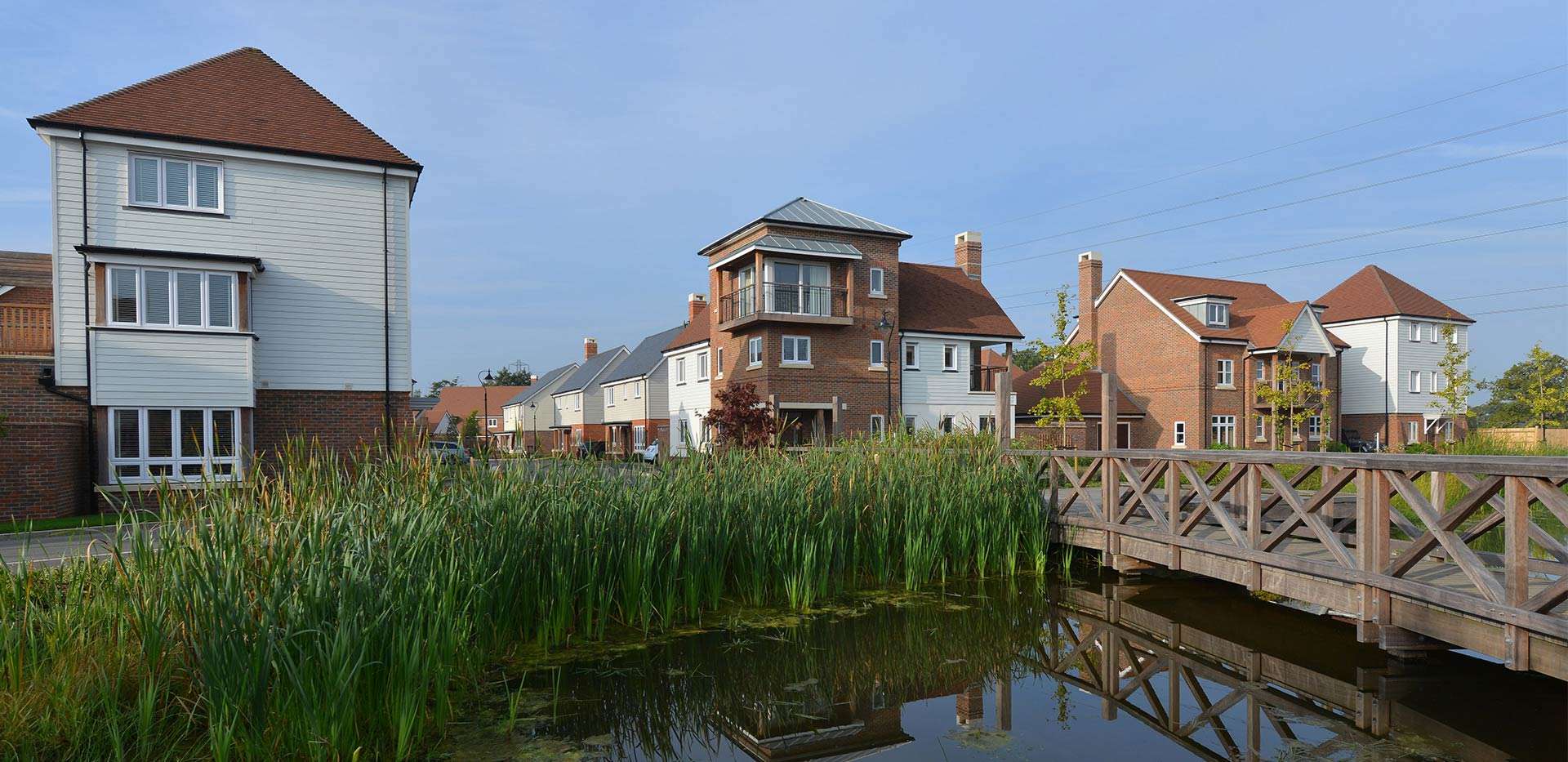 Berkeley, Edenbrook, Oak Green Pond, Exterior