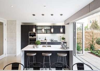 St James, Brewery Wharf, New Showhome