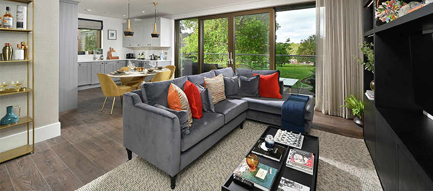 Trent Park provides idyllic setting for homebuyers in leafy north London hotspot - Header | News and Insights