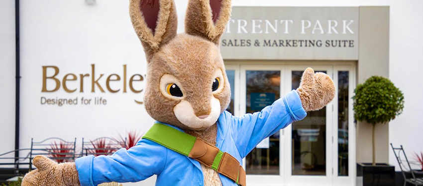 Peter Rabbit visits Trent Park residents | News & Insights