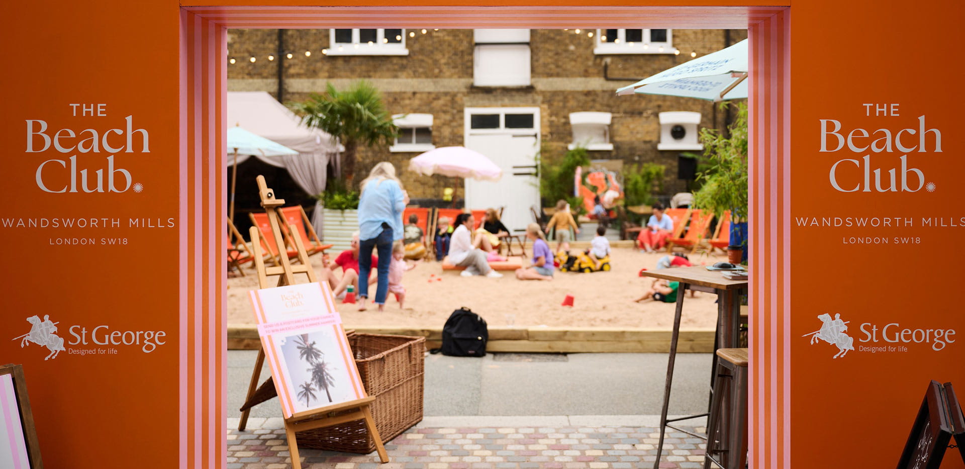 An image of the Entrance to The Beach Club