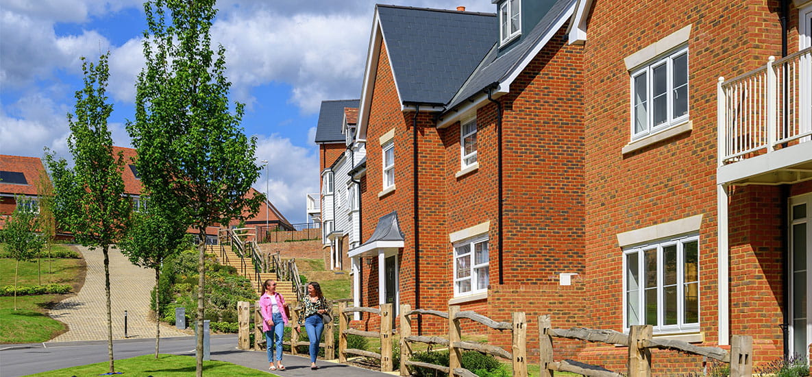 Where is Hollyfields