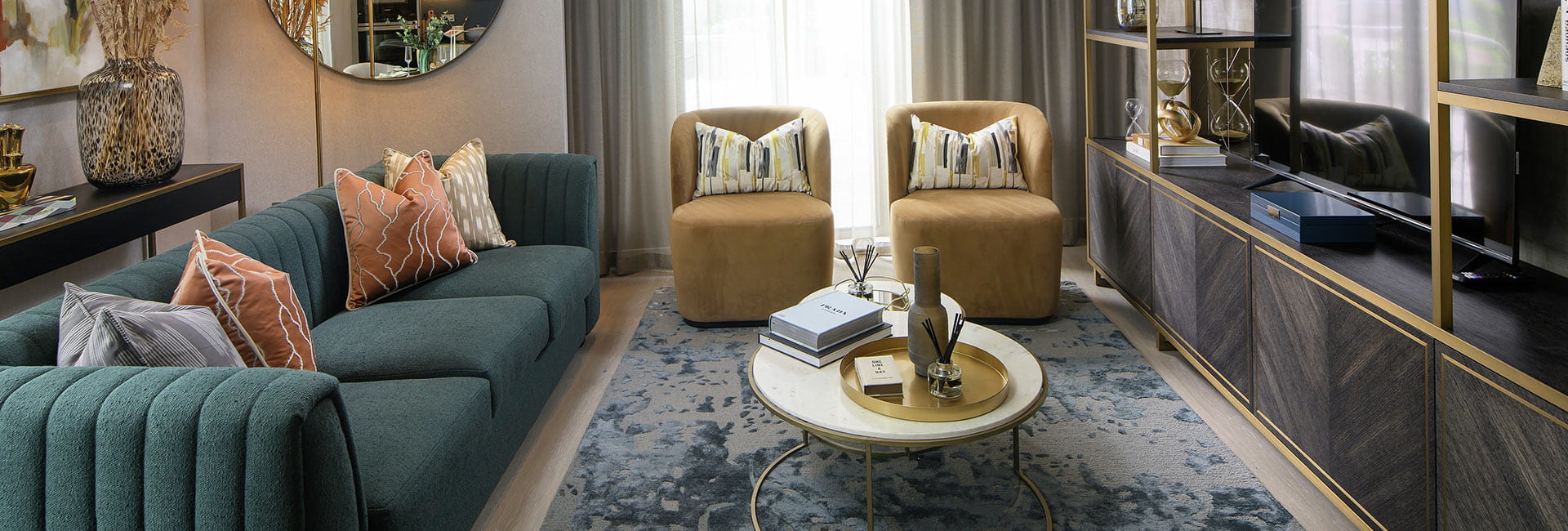 Living area with a mixed colour design