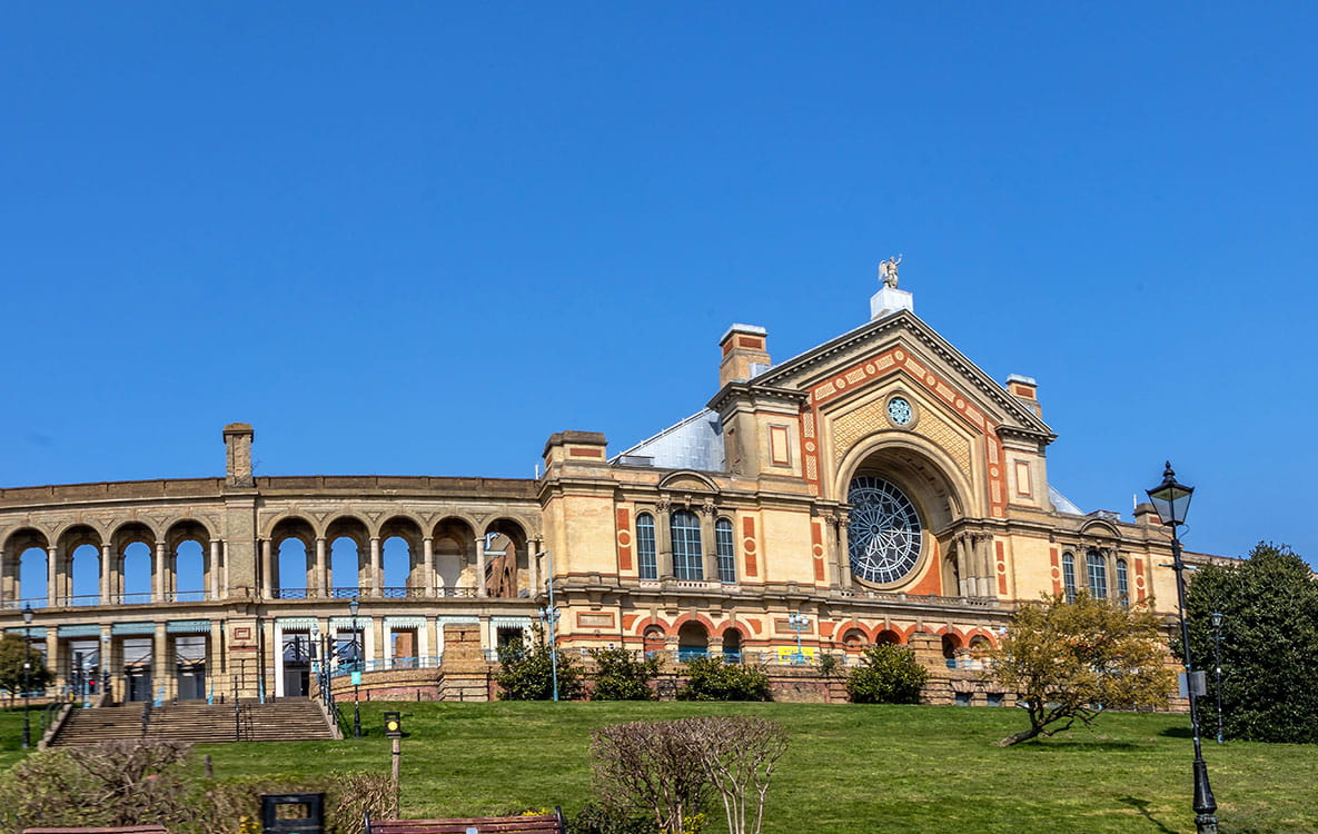 Best Cycle Routes in London, Finsbury Park | Berkeley Inspiration