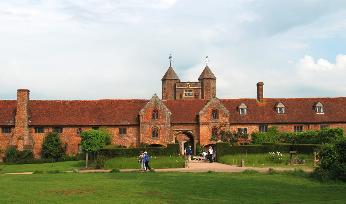 Countryside Walks With Your Dog, Kent | Berkeley Inspiration