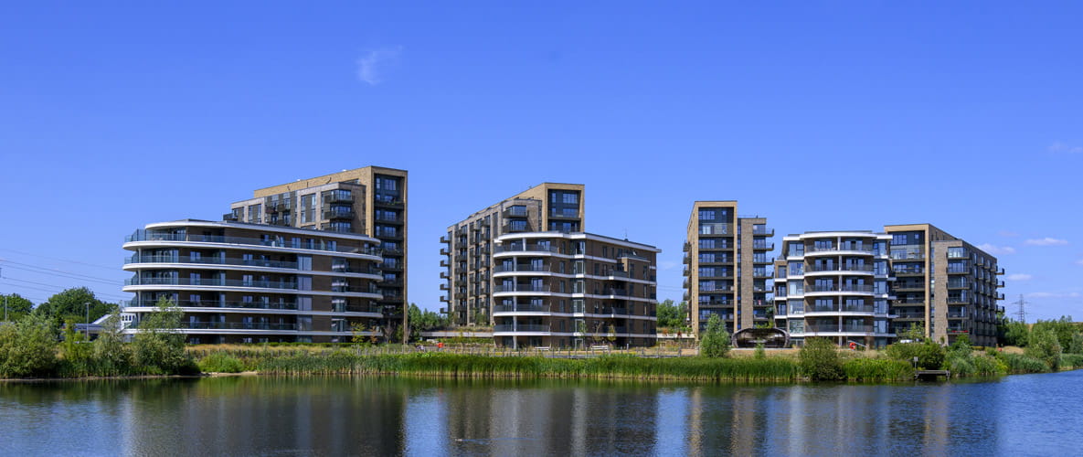 Bankside Gardens ready to move in development in Berkshire