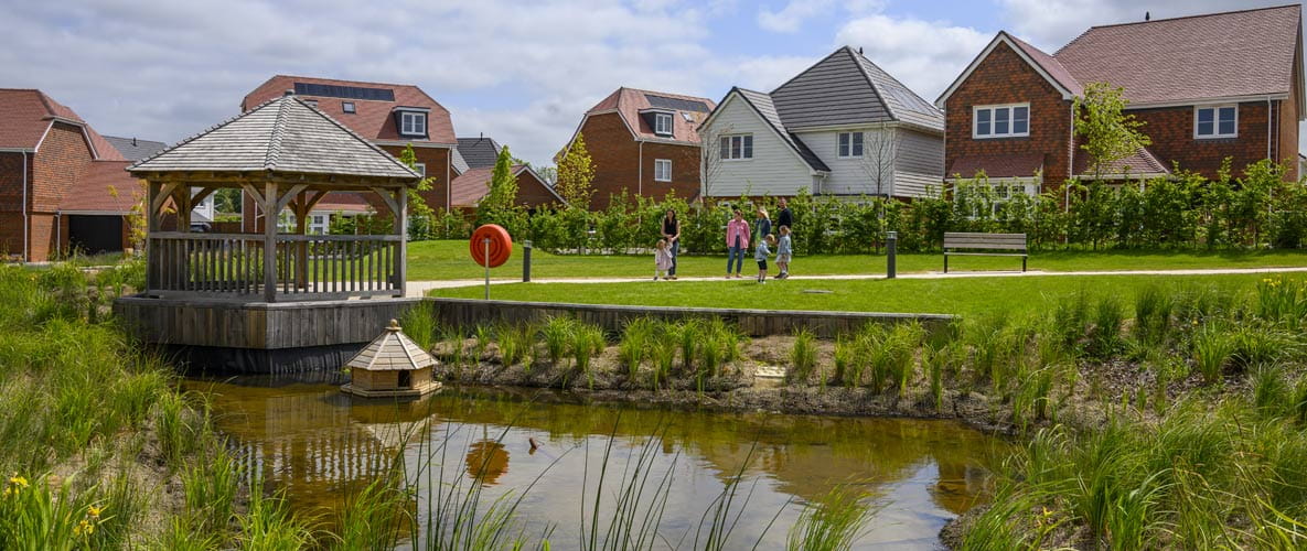 Foal Hurst Green new homes in Kent ready to move into now 