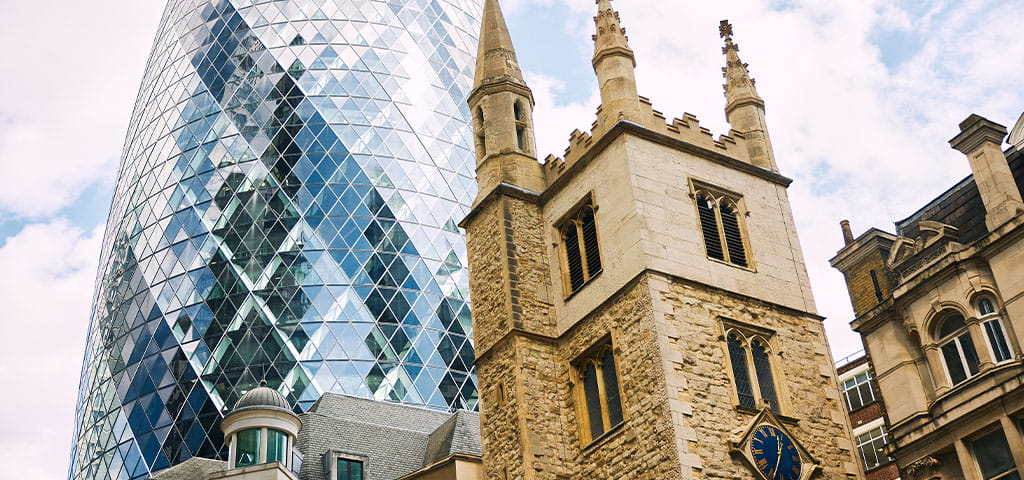 Berkeley Inspiration, exterior of a run in London