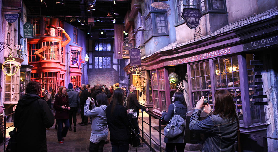 Perfect Days Out With the Kids, Warner Bros Studio