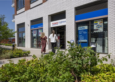 Tesco Opens at Lombard Square, Bringing Everyday Convenience to New Homes in Plumstead