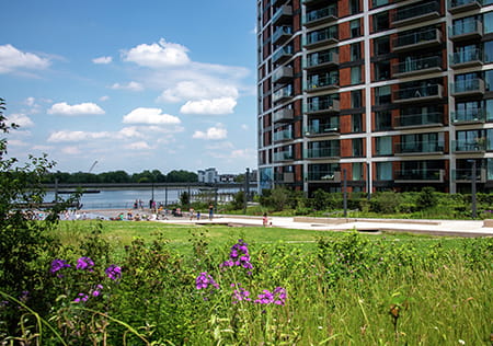 Royal Arsenal Riverside Carousel Image 3