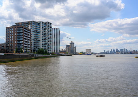 Royal Arsenal Riverside Carousel Image 4