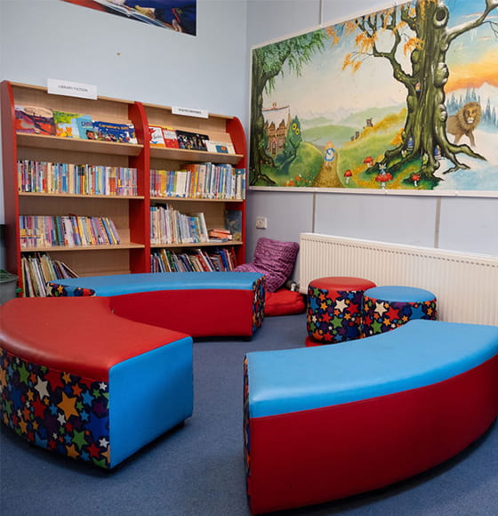 Heatherside Infant School in Fleet