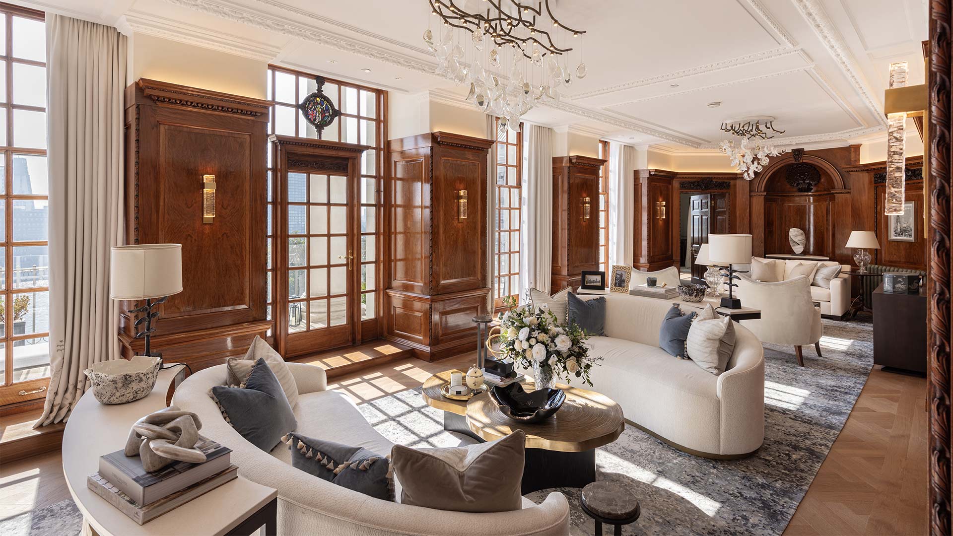 Entrance hall at 9 Millbank with white , marbled decor