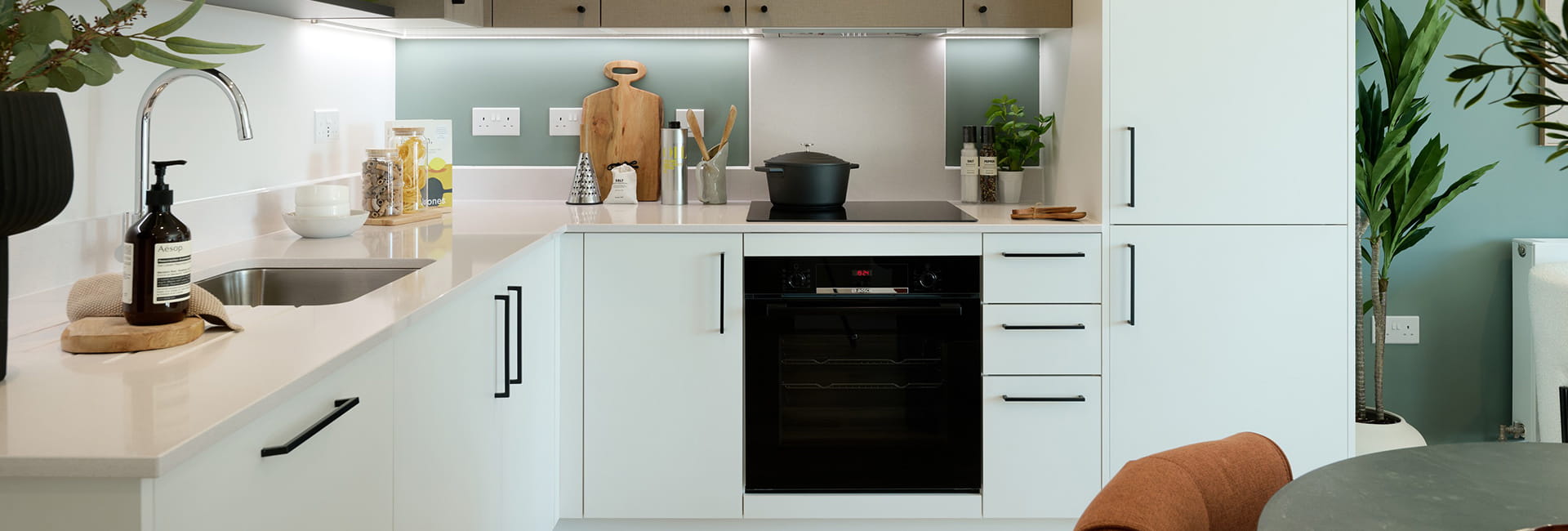 Light design kitchen in property 2.4.1