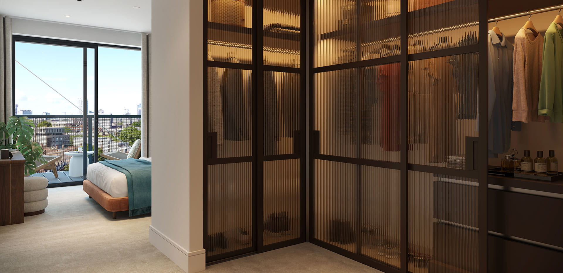 Broadway East, Interior, Premium Dressing