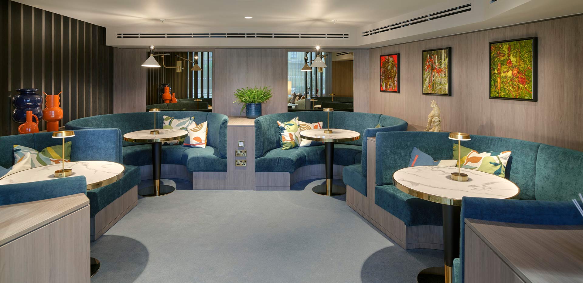 Camden Goods Yard large lobby and meeting space