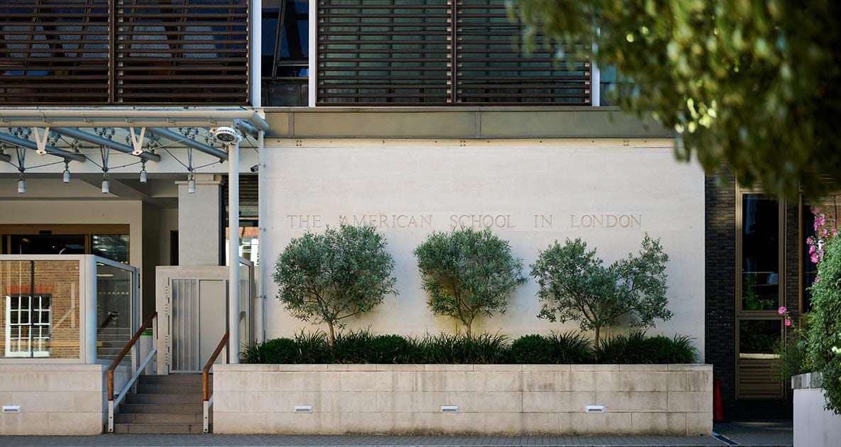 An exterior photograph of The American School in London