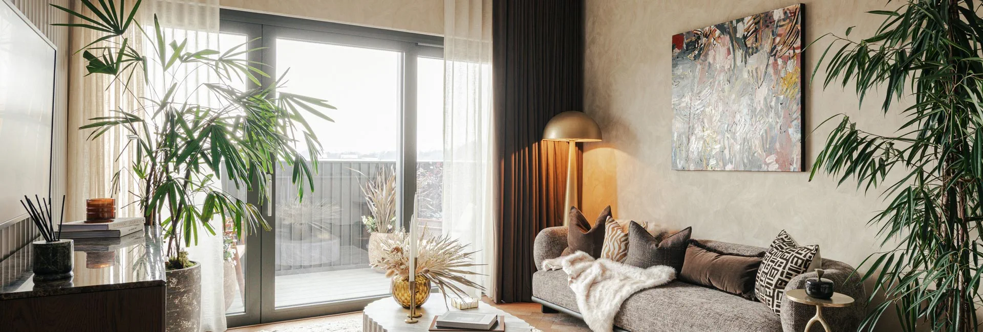 Property 203, The Gallery