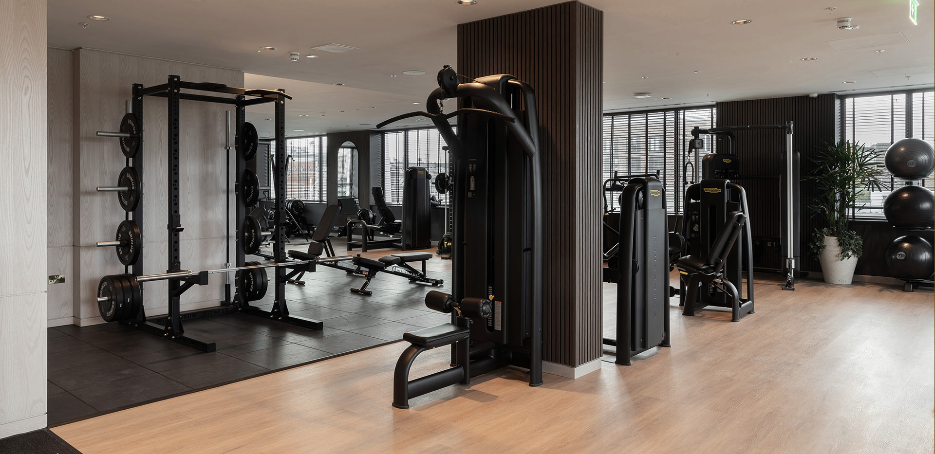 An image of the gym at The Regency Club