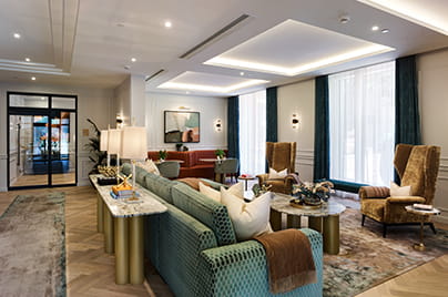 Chelsea Creek Lounge