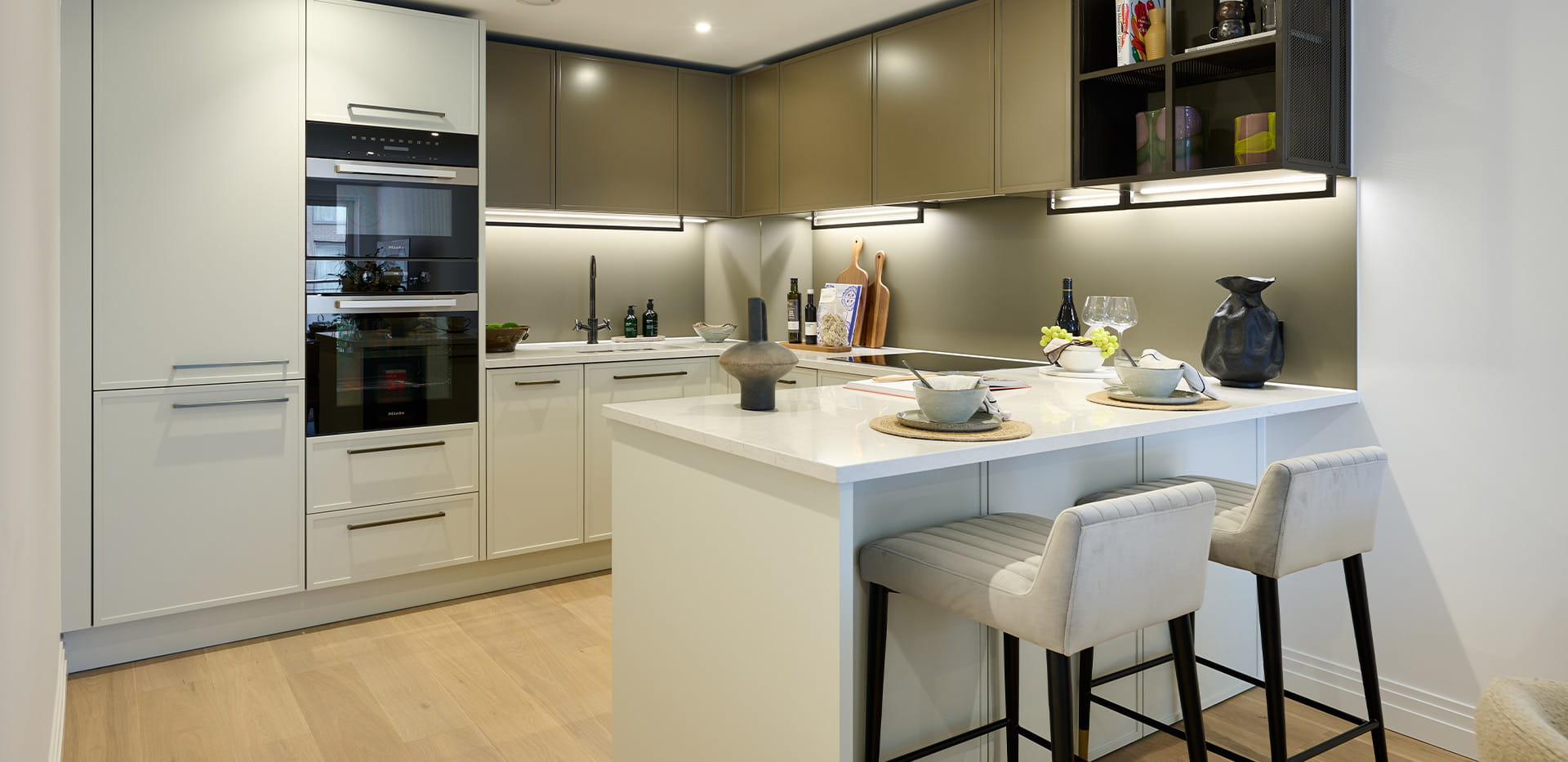 Chelsea Creek, The Doulton Collection, Interior, Kitchen