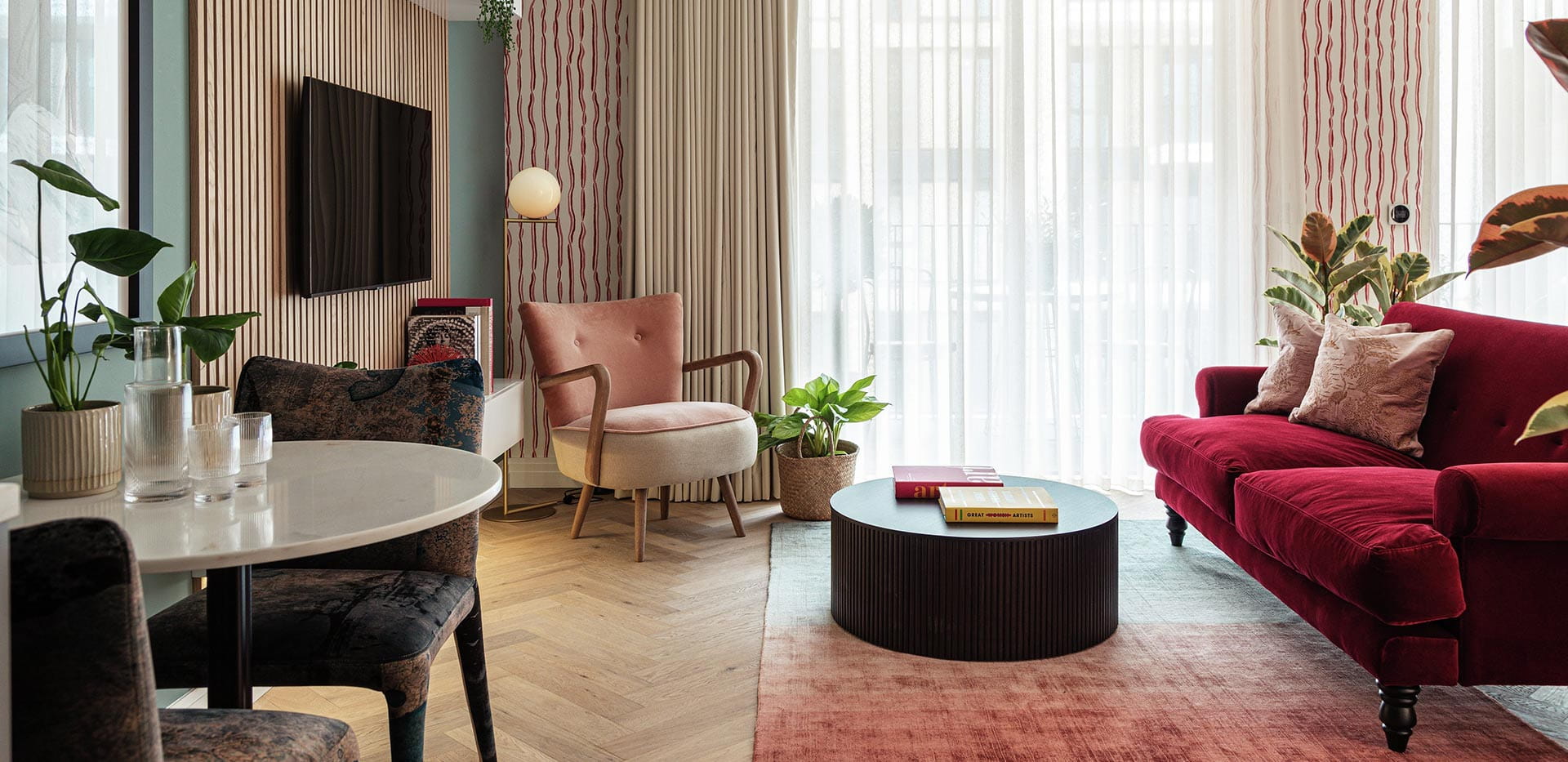 Chelsea Creek, The Imperial, Interior, Living