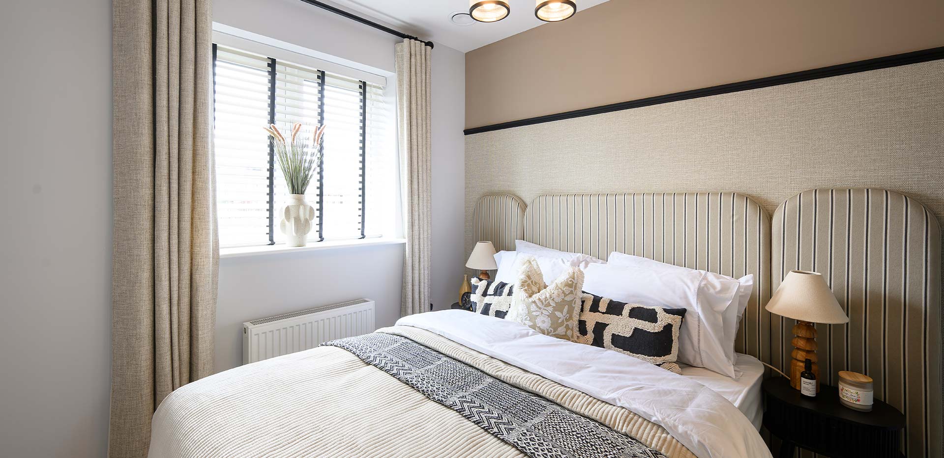 Interior bedroom image at Eastbrook Village