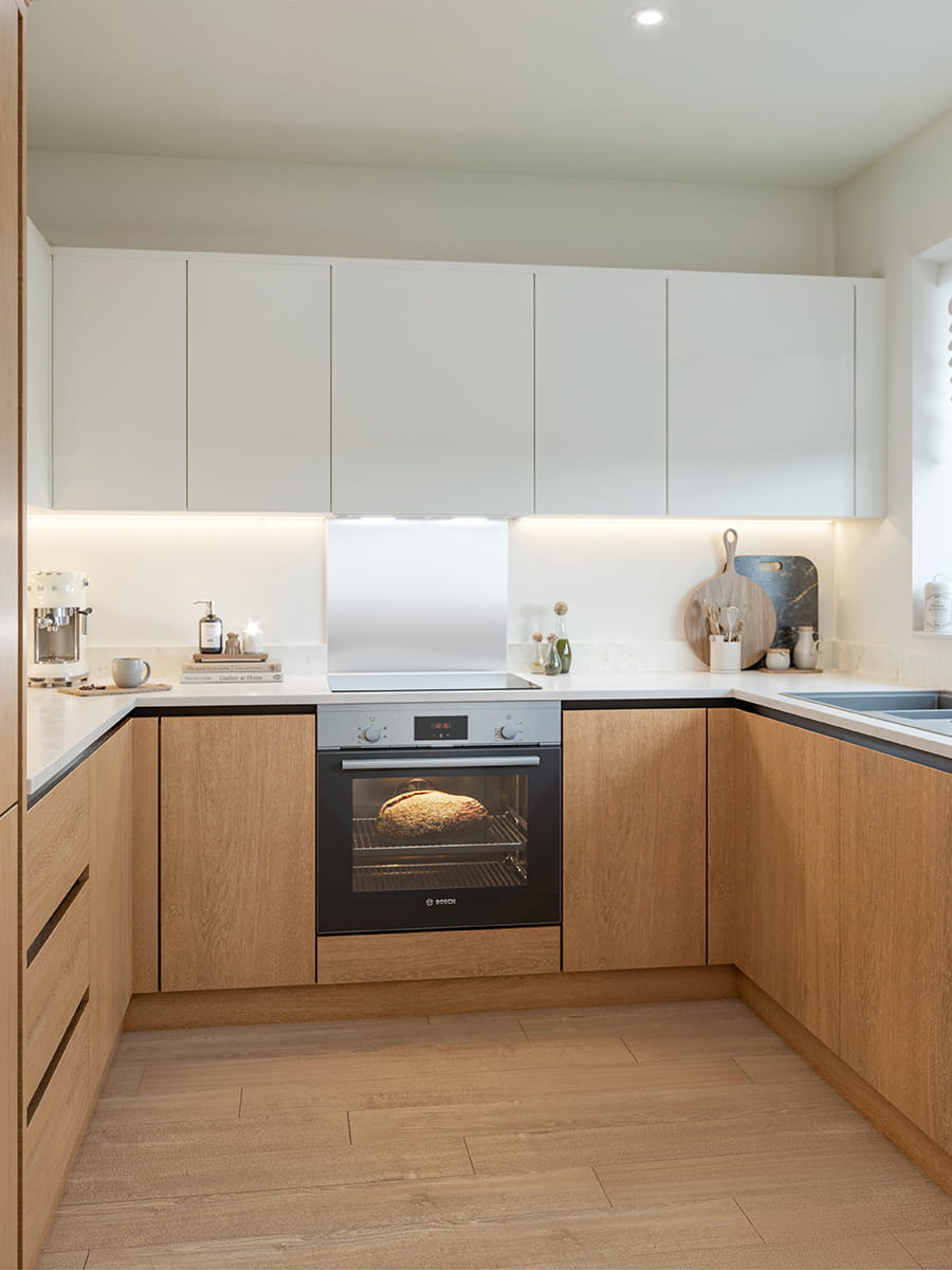 An interior Light Kitchen image at property 20 in Eastbrook Village