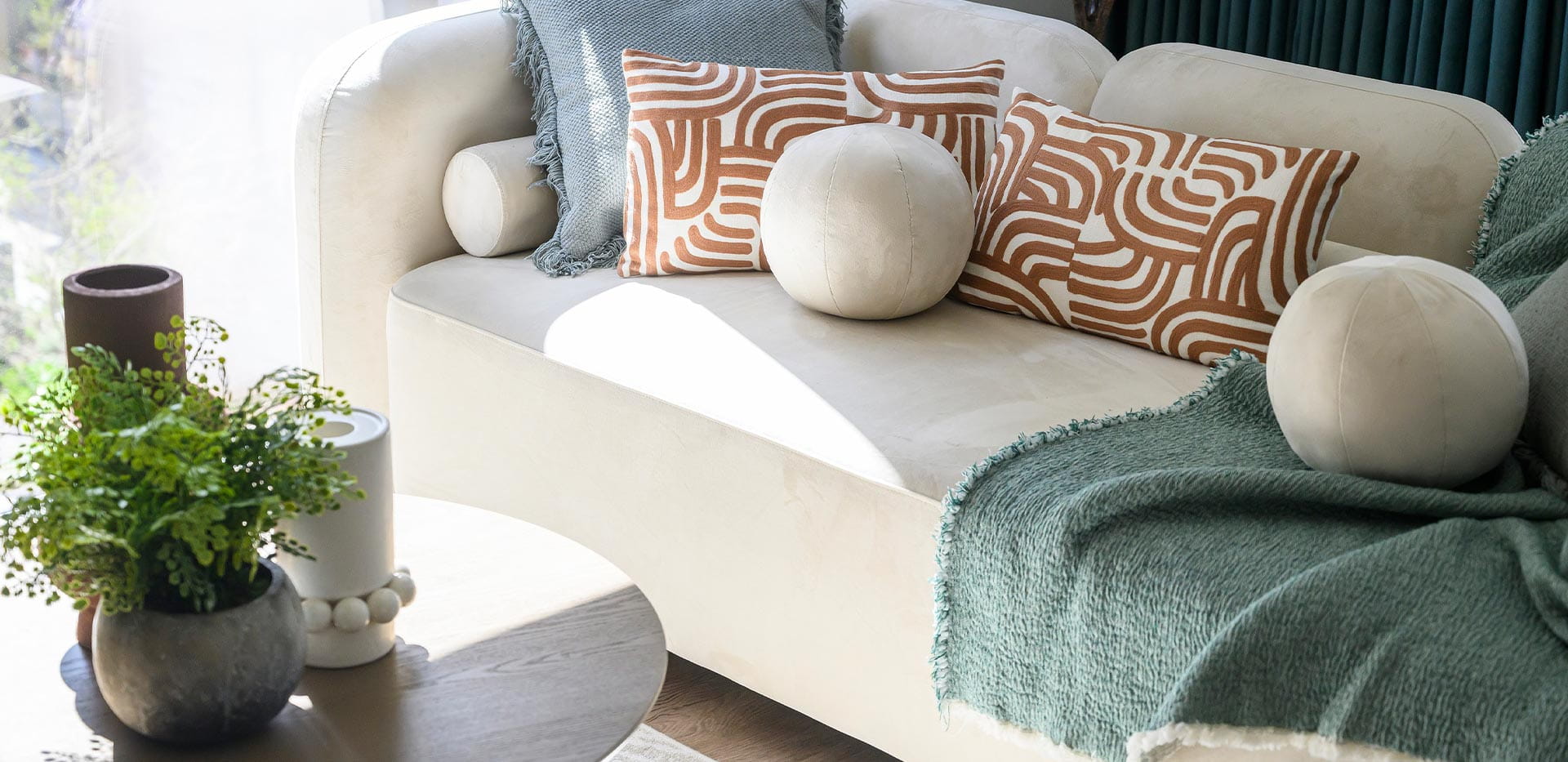 Eden Grove, Interior, Living Room