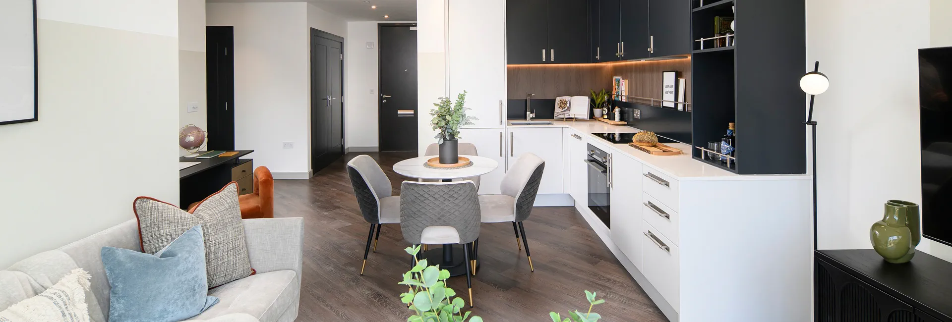 Property A.13.5, Lily House