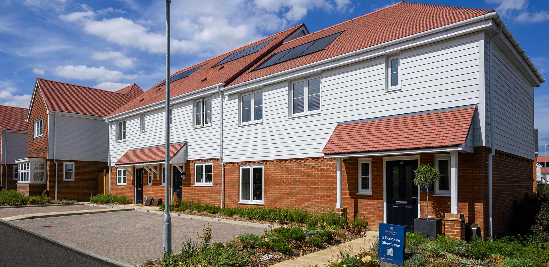 An exterior photograph of the 3 Bedroom Showhome at Foal Hurst Green
