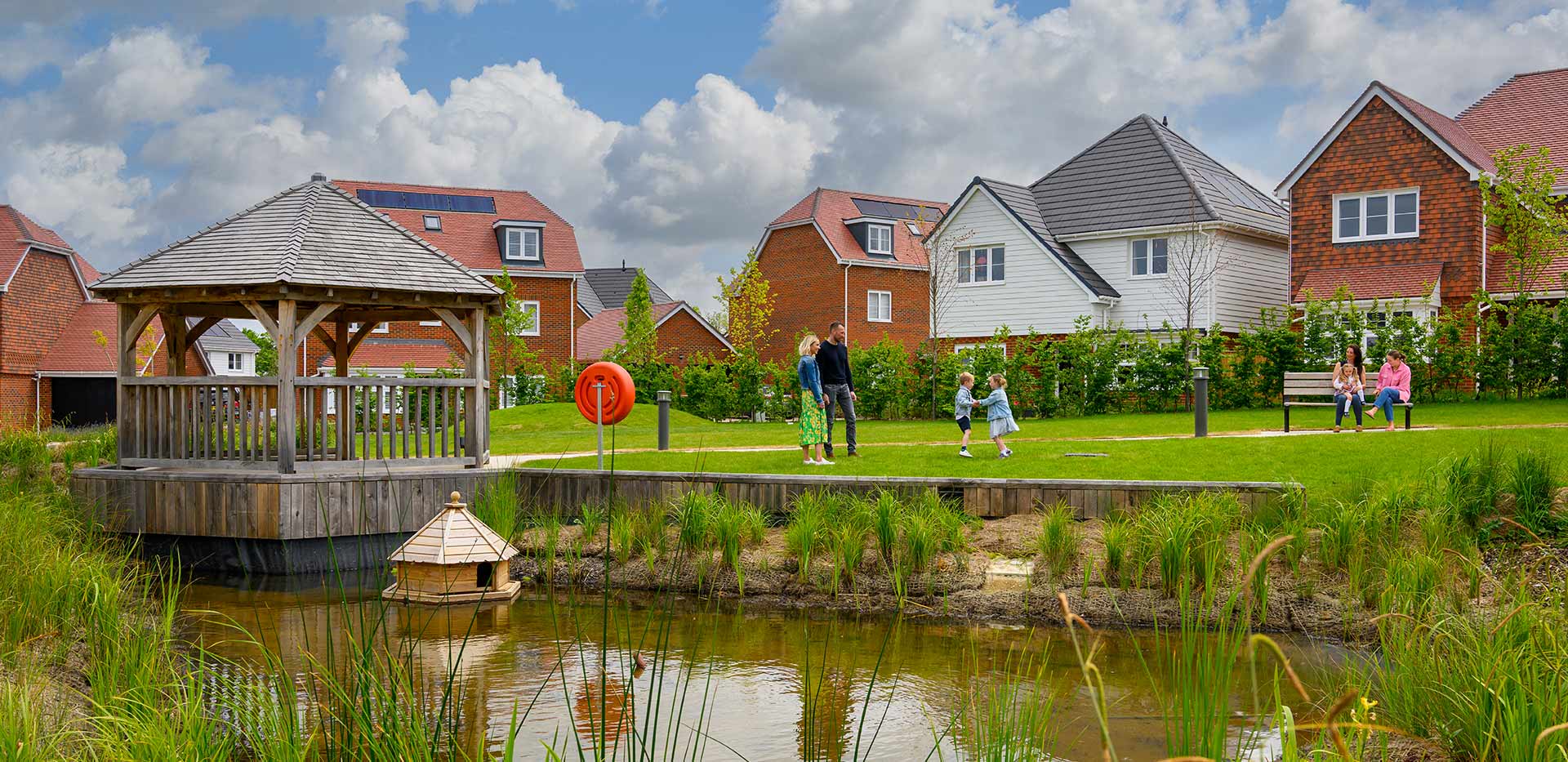 Exterior image at Foal Hurst Green