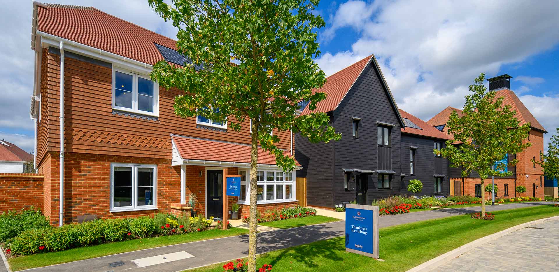 Exterior image at Foal Hurst Green