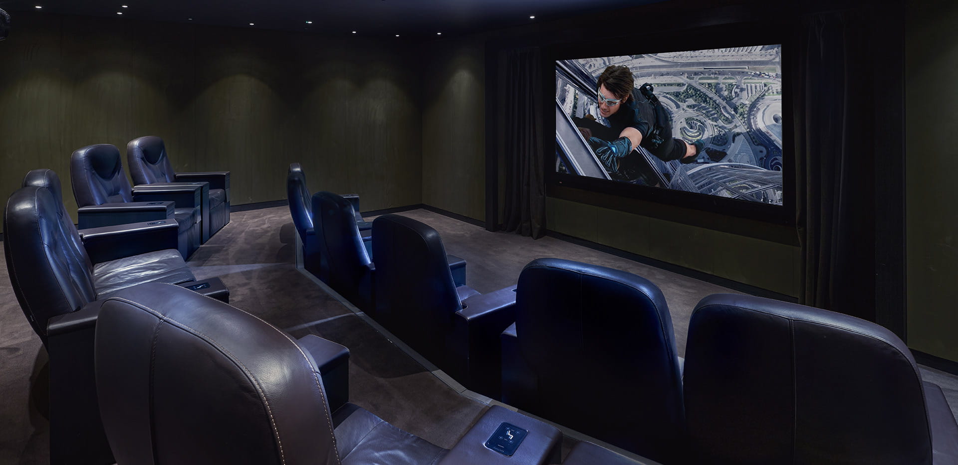 Fulham Reach, The Tamesis Club, Cinema