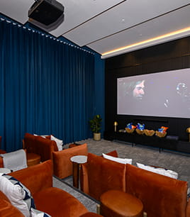 Glasswater Locks - spacious cinema