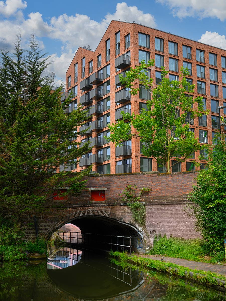 An exterior image of Glasswater Locks near the canalside