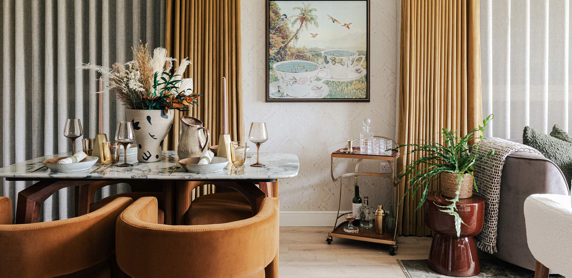 Dining and living area at Grand Union