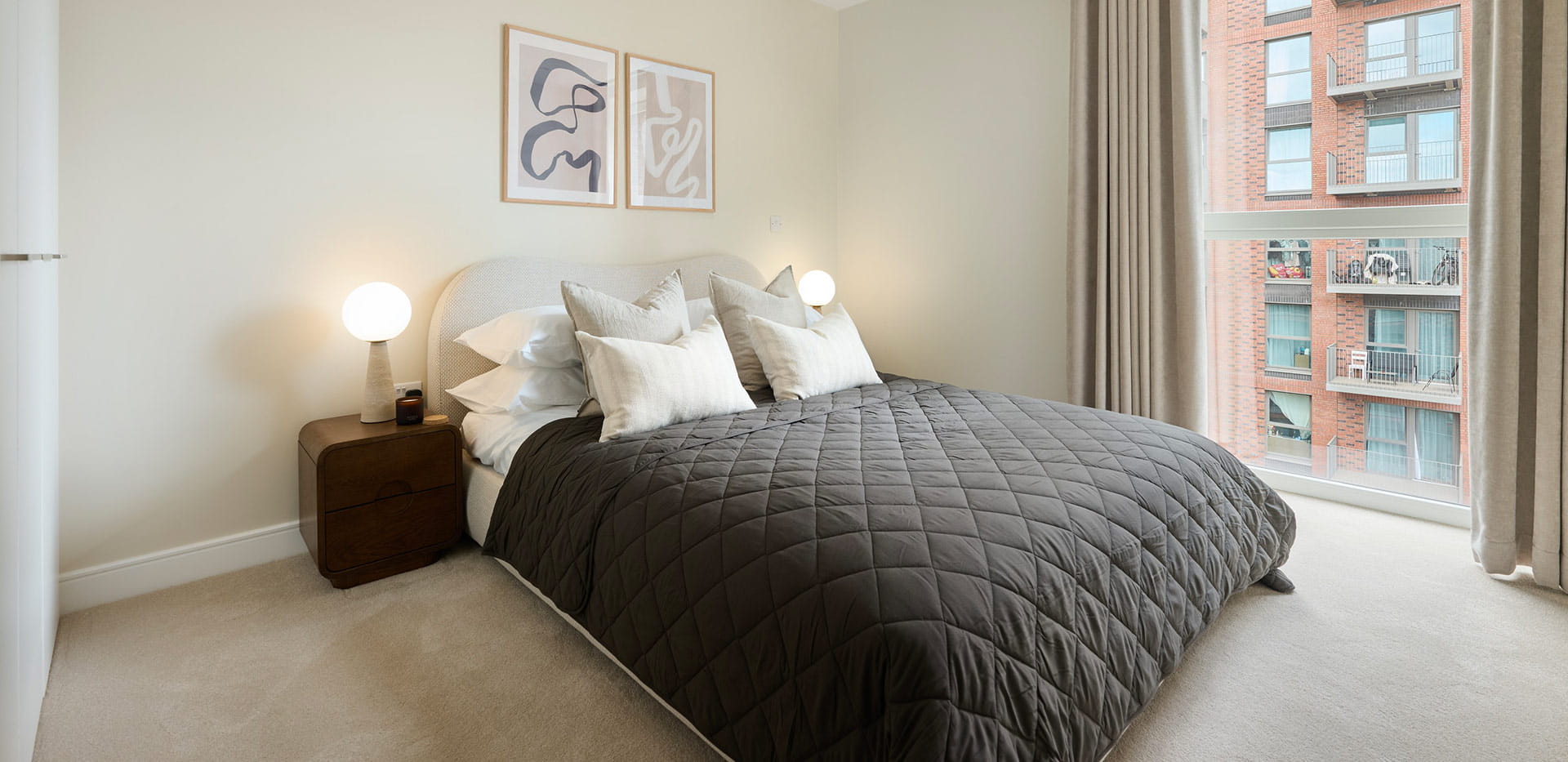 The Cedar, spacious bedroom with city views