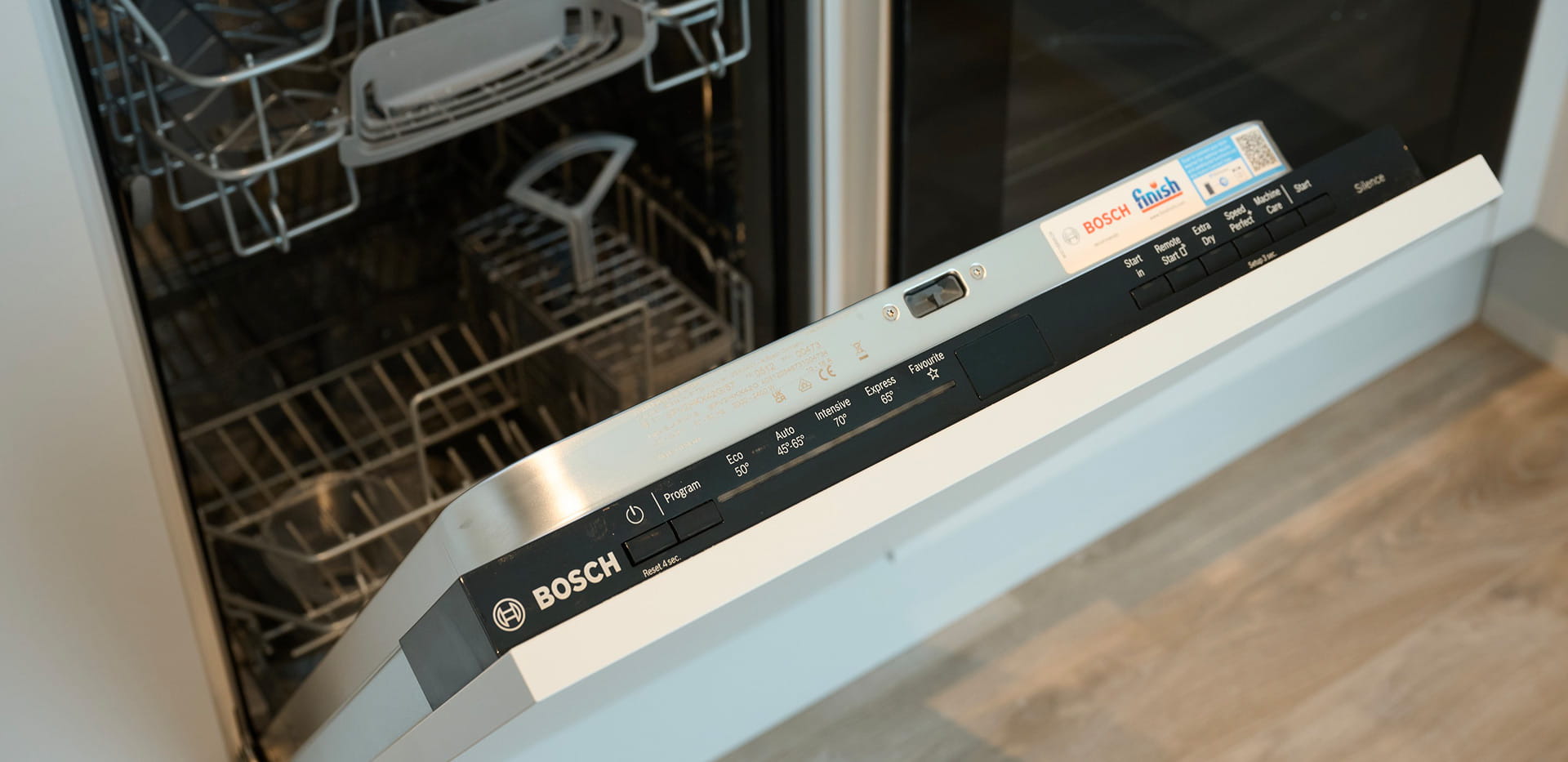 The Iris, home appliances - dishwasher