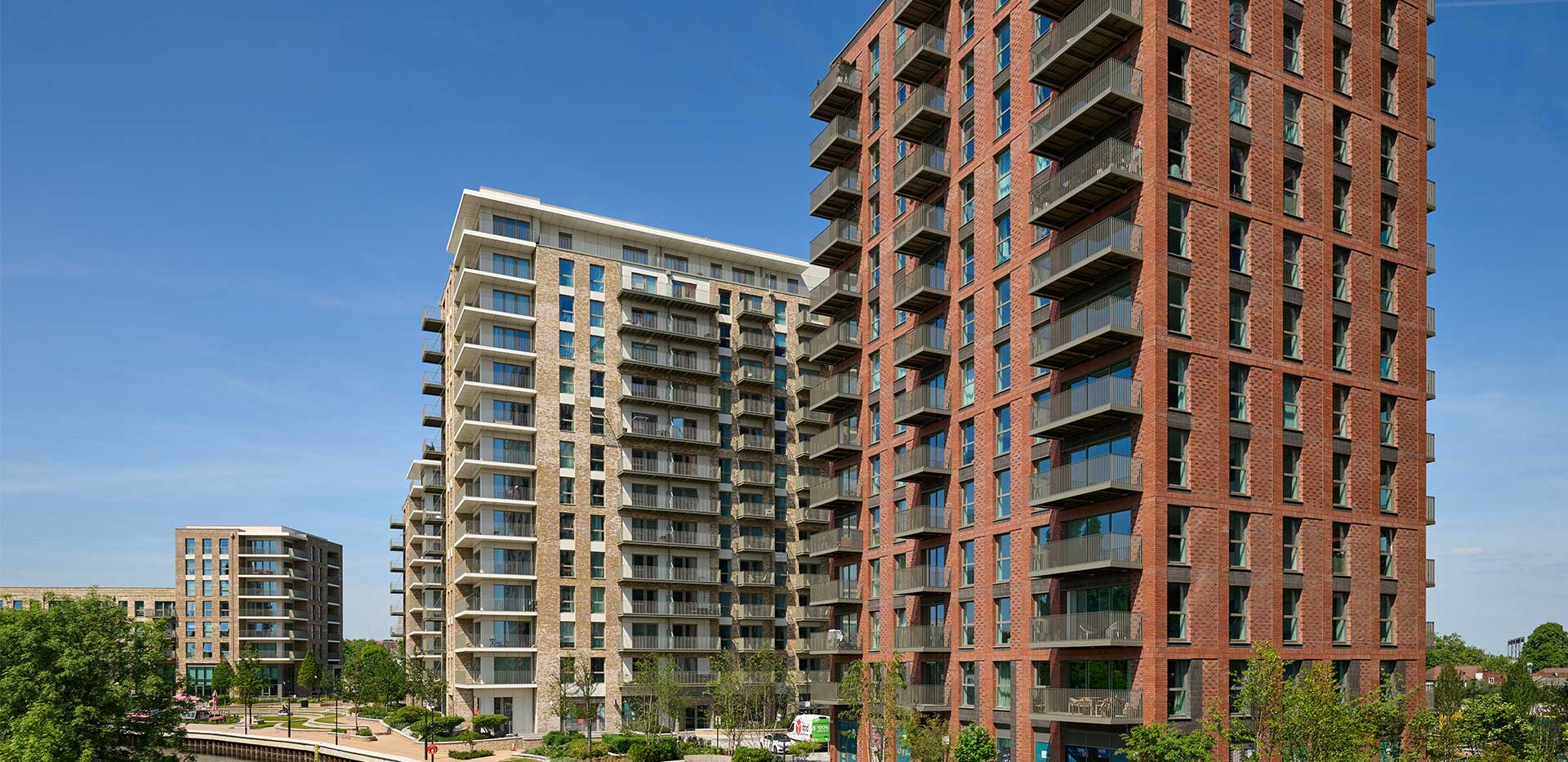 Grand Union, Exterior of the development