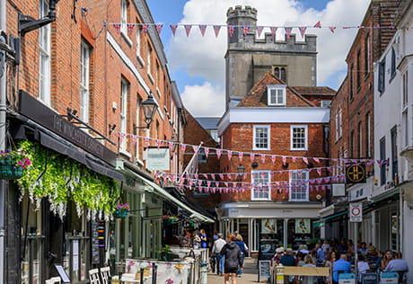 Image of a busy high street in Hampshire
